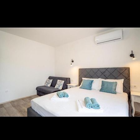Apartman Jan Karlobag Kültér fotó